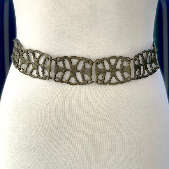 Boho Flower and Scrolls Link Bronze-Tone Metal Belt - Picture 3 of 7